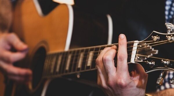 Las mejores guitarras clásicas para principiantes