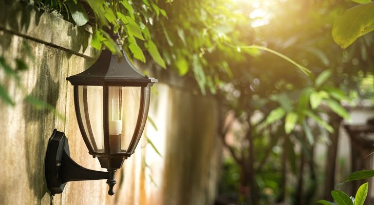 10 productos ideales para la iluminación de tu jardín, patio o terraza