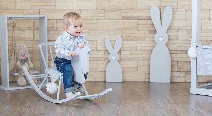 Hauck Bungee Deluxe Hamaca Bebé, desde 0 Meses hasta 9 kg, Balancin Bebe,  Respaldo Ajustable, Mecedora Bebe, Sistema de Arnés, Arco de Actividades,  Estructura Antivuelco, Portátil, Beige