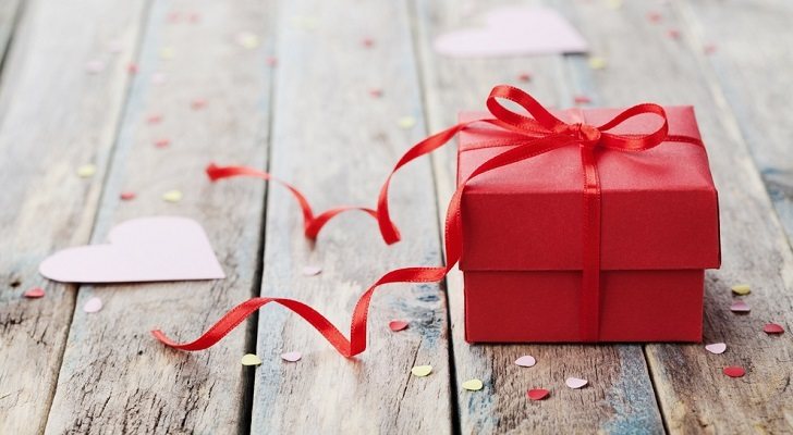 10 productos tecnológicos ideales para regalar en San Valentín