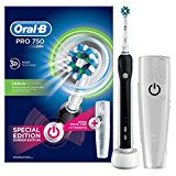 Oral-B PRO 750 CrossAction Cepillo De Dientes Eléctrico, 1 Mango Negro Recargable Con Tecnología De Braun, 1 Cabezal De Recambio, 1 Estuche De Viaje